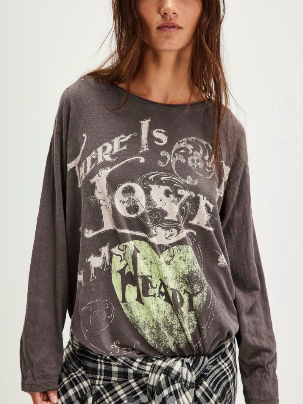 Magnolia Pearl Your Aura Viggo Tee 2211 Ozzy OS w Tag